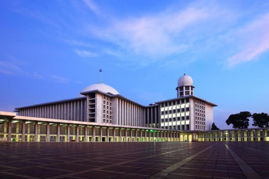 U Stay Hotel Mangga Besar Dżakarta Zewnętrze zdjęcie