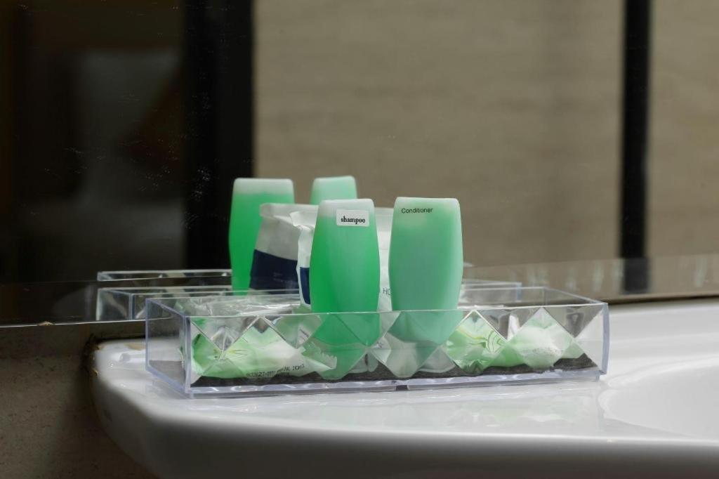 U Stay Hotel Mangga Besar Dżakarta Zewnętrze zdjęcie
