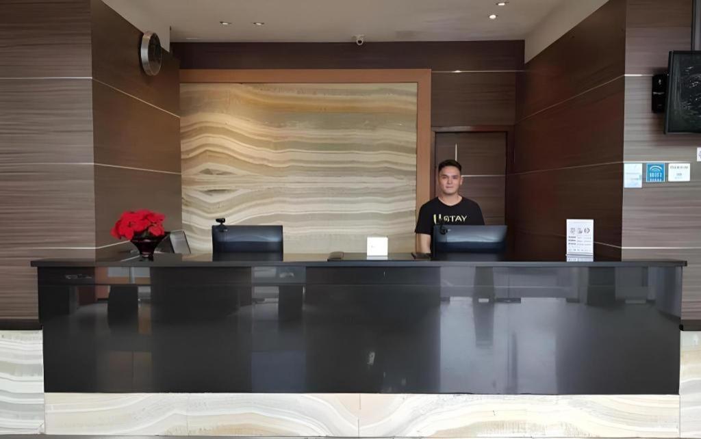 U Stay Hotel Mangga Besar Dżakarta Zewnętrze zdjęcie