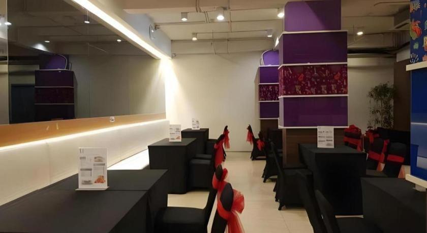 U Stay Hotel Mangga Besar Dżakarta Zewnętrze zdjęcie