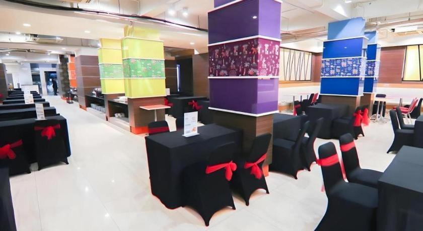 U Stay Hotel Mangga Besar Dżakarta Zewnętrze zdjęcie